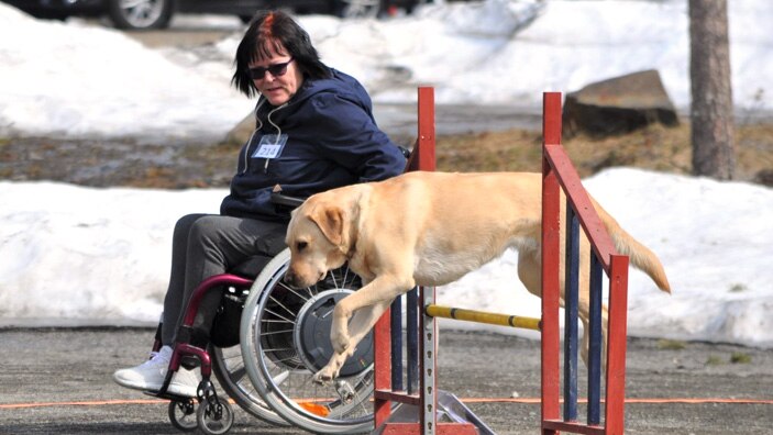 Anne-Margrethe med hunden Gipsy